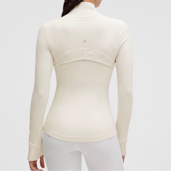 LULULEMON like new with out tags
Define Jacket Nulu Light Ivory size 0 - Picture 2 of 13